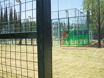 Canchas de Padel Tenis Pisando Fuerte