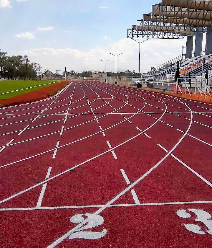 Pista de Atletismo Pisando Fuerte
